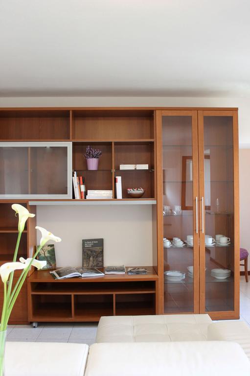 La Piazzetta Apartment Menaggio Bagian luar foto