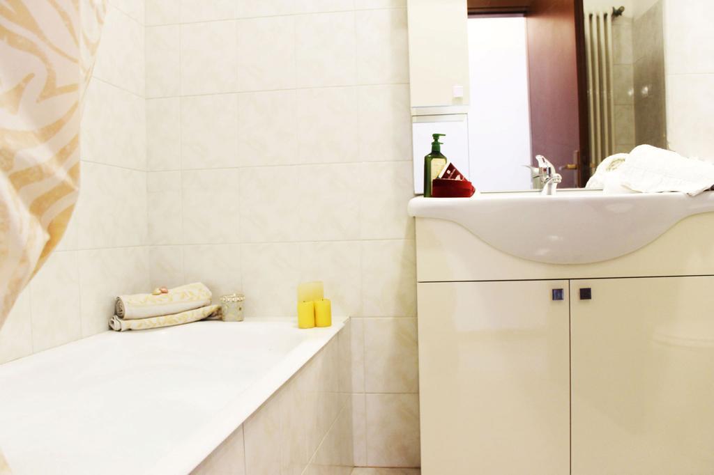 La Piazzetta Apartment Menaggio Bagian luar foto